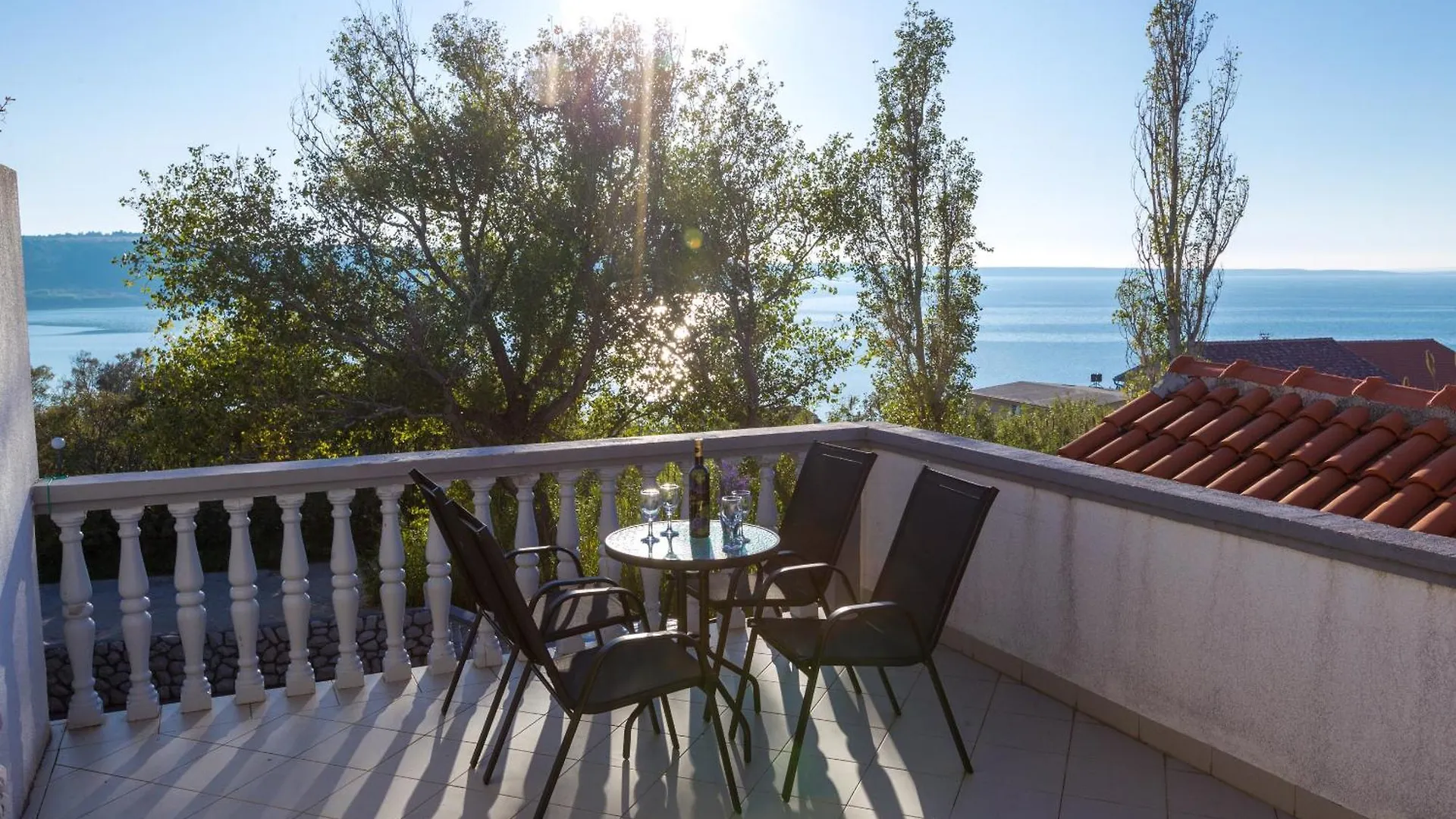 Apartments Petar Rtina 0*,