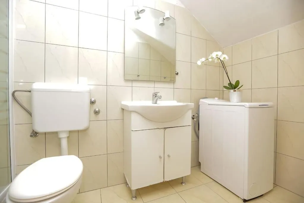 Apartments Petar Rtina